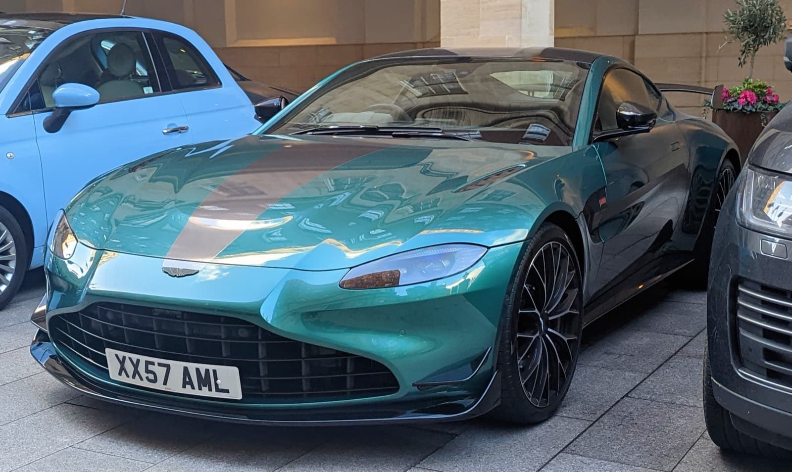 2021 Aston Martin Vantage